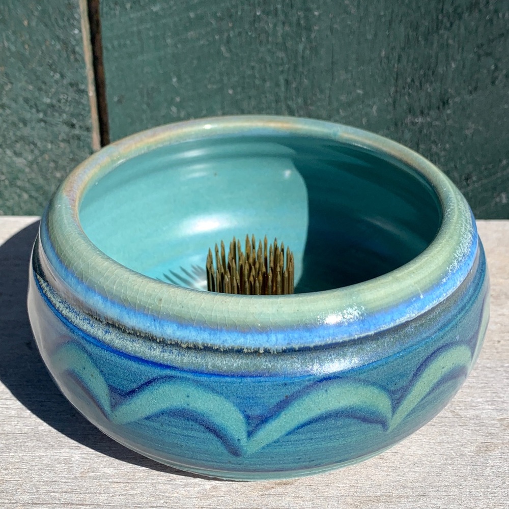 Handcrafted | Ikebana Pottery Vase